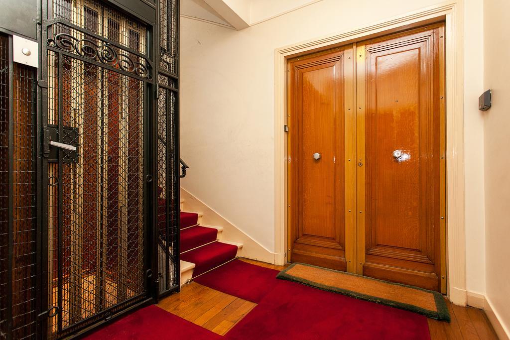 Apartment Suffren Paris