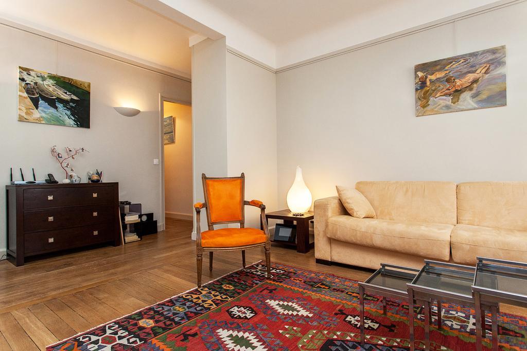 Suffren Apartment *
